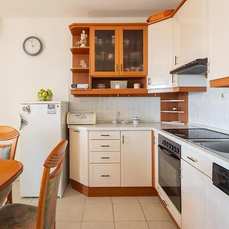 Apartment Adria Philipe Makarska