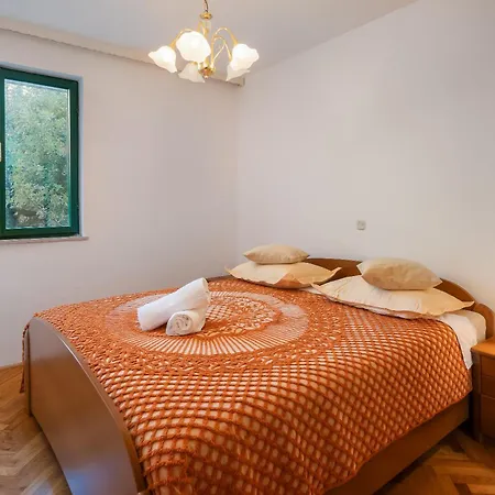 Adria Philipe Apartmán *